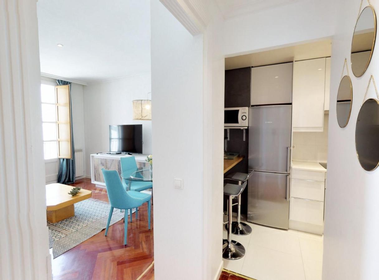 San Jeronimo I Apartment Madrid Ruang foto